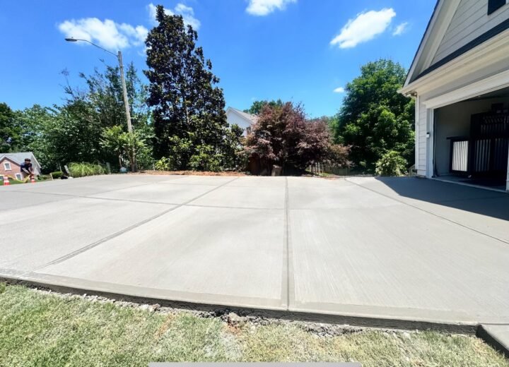 From Base to Finish: How a Driveway Gets Poured