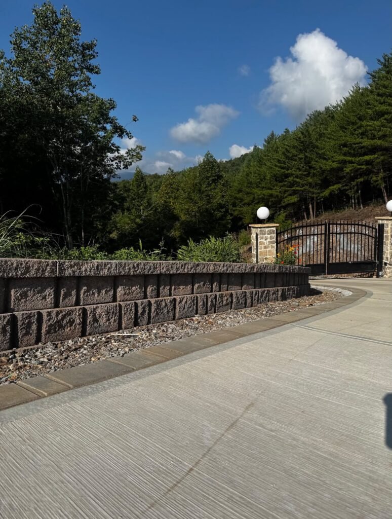 Retaining Wall With Gravel Base